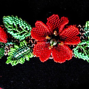 Украшения из бисера